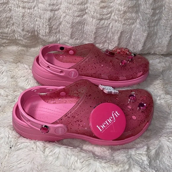 New CROCS x benefit cosmetics ADULT classic clogs